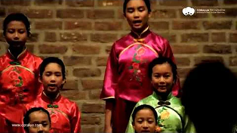 Coralua 2017 - Yip's Children's Choir from HK - Set of Chinese Folk songs - DayDayNews
