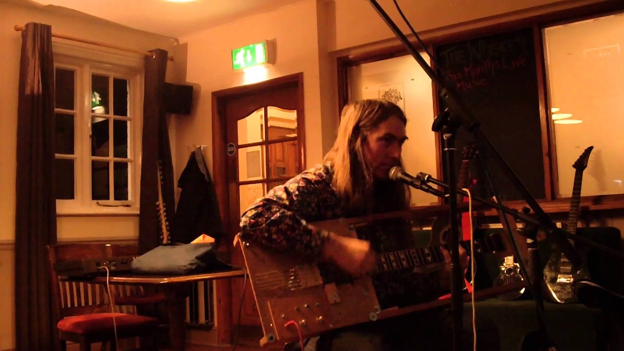 Road Closures, Roadkill and Badgers (improvisation) 19,2,2014 YouTube