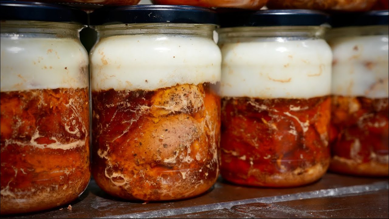 Wieprzowina w Słoikach po Białorusku (gotowana w smalcu)  -KuchniaKwasiora