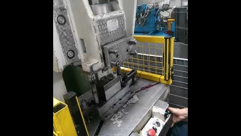 Eccentric press Sick Flexi Soft plc and security barrier applications (