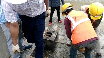 Bolt Tightening by Jack