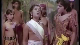 Marne wala hai bhagwan bachane aala hai bhagwan.