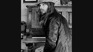 Watch Leon Russell High Horse video