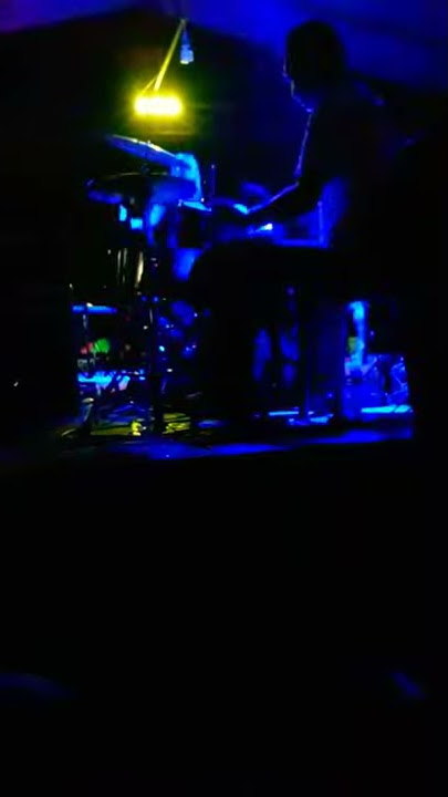 STORY WA DRUMMER KERRREEEEEEN