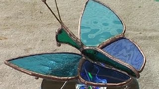 Build your first 3 dimensional stained glass project. This is a full 3D, simple 6 piece glass butterfly. A pattern for it is provided for you 