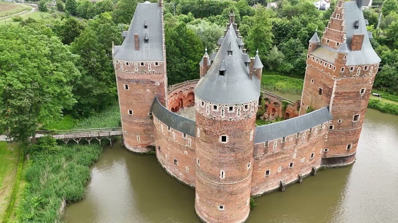 Compilatievideo van dronevluchten