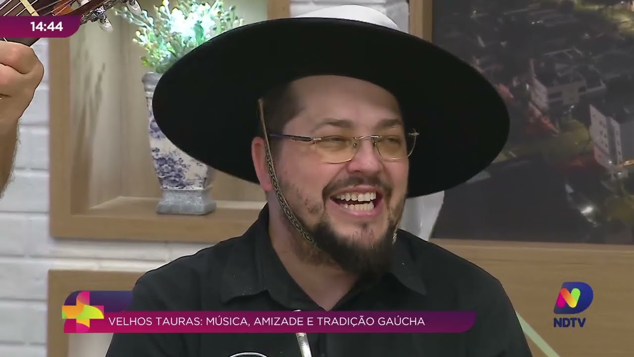 Música e tradição: conheça a trajetória do grupo Velhos Tauras