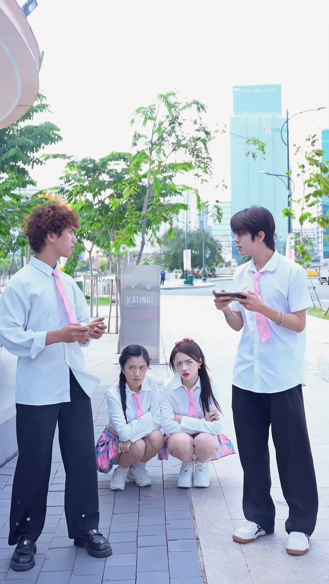 Don't ignore your girlfriend ? #c4class #chany
