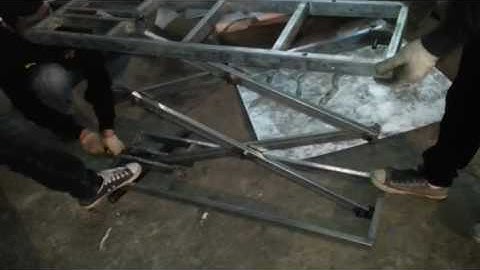 Công nghệ 8 Ứng dụng cơ cấu 4 khâu nâng   hạ