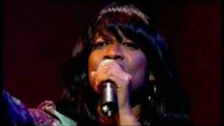 Beverley Knight - Queen of Starting Over live acoustic