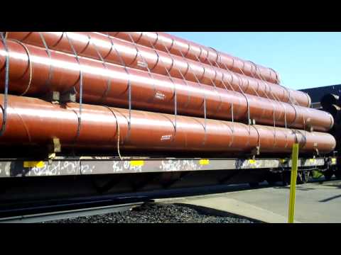 DME ICE Manifest With Big Load Of Pipes