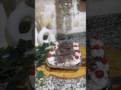 كيك طبقات على طريقة فوري نوار نتمنى تعجبكم و تجربوهاا فوري نوار شهيوات وصفات