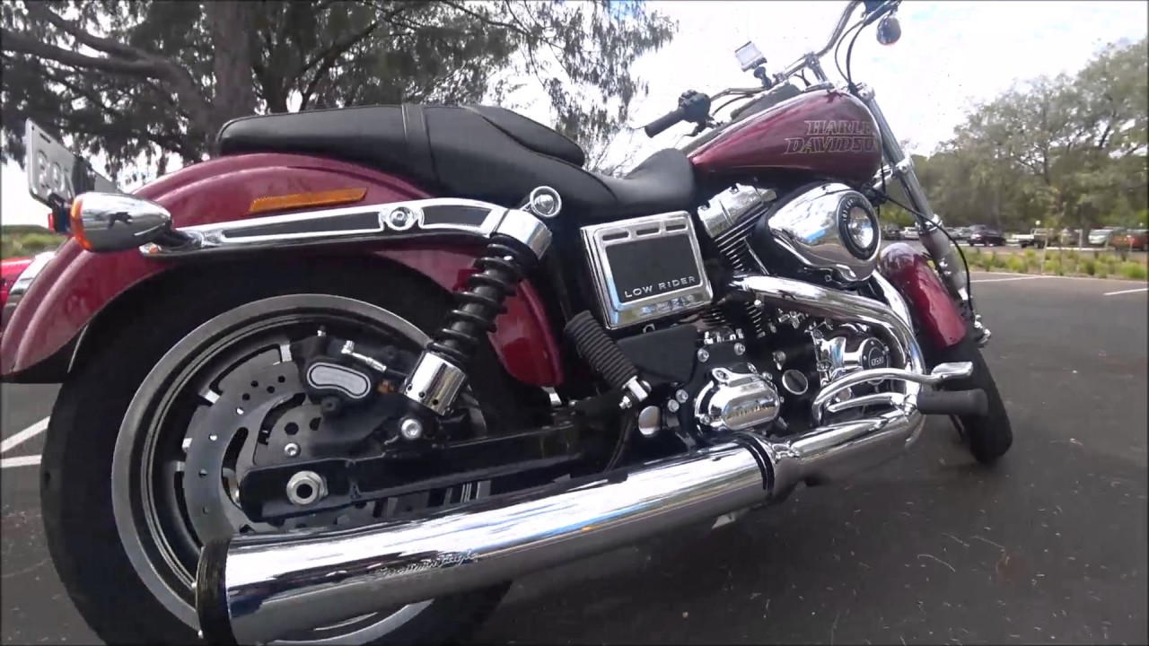Screamin Eagle 2 into 1 Slip on muffler Dyna Low Rider FXDL - YouTube