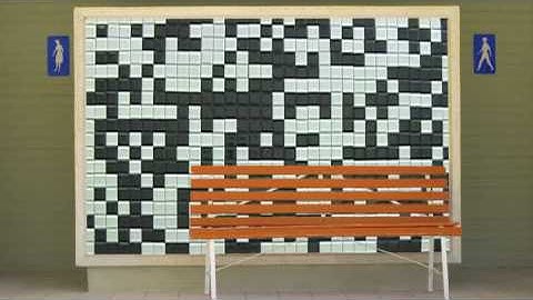 Space Invaders PLAY animation