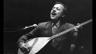 Neşet Ertaş Seher Vakti̇ Çaldim Yari̇n Kapisini Resimi