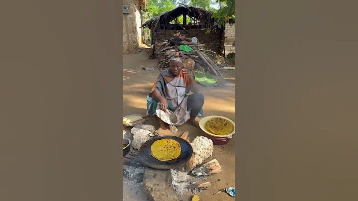 African village mums cooking soft layered chapati 🫓🔥 #shorts #VillageCooking #TraditionalFood