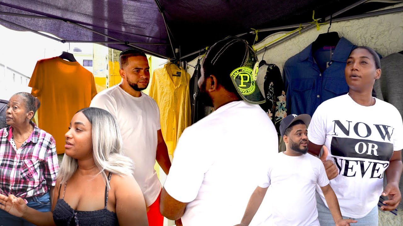 Puso un negocio de vender ropa y su hermano el envidioso lo quiso arruinar