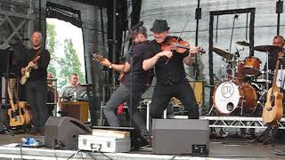 Derek Ryan - Fiddle Solo-Ballymore Country Music Festival 2018