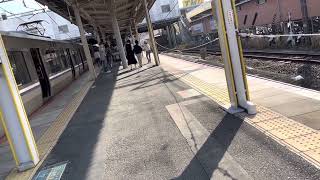 東芝インバータが唸る。223系2000番台W10編成快速米原行き茨木駅到着発車。