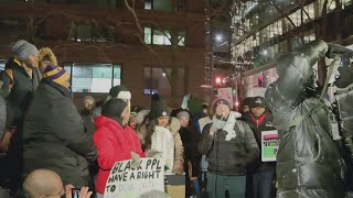 Protesters in Chicago call for justice in death of Tyre Nichols