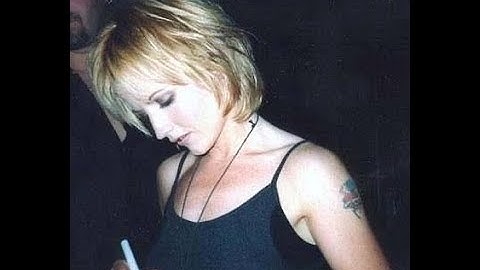 The Cranberries La Riviera, Madrid, Spain 22 04 1999