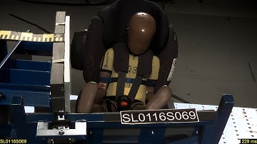 Autostoeltjestest 2016 Besafe-iZi-Kid-X2-i-Size Zijdelingse botsproef