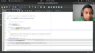 Calculadora con operadores básicos en Java con interfaz gráfica.