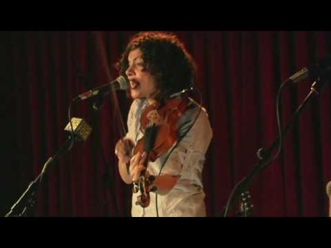 Carrie Rodriguez "You Won't Be Satisfied That Way"