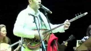 Sümer Ezgü - Rusya Konseri Resimi