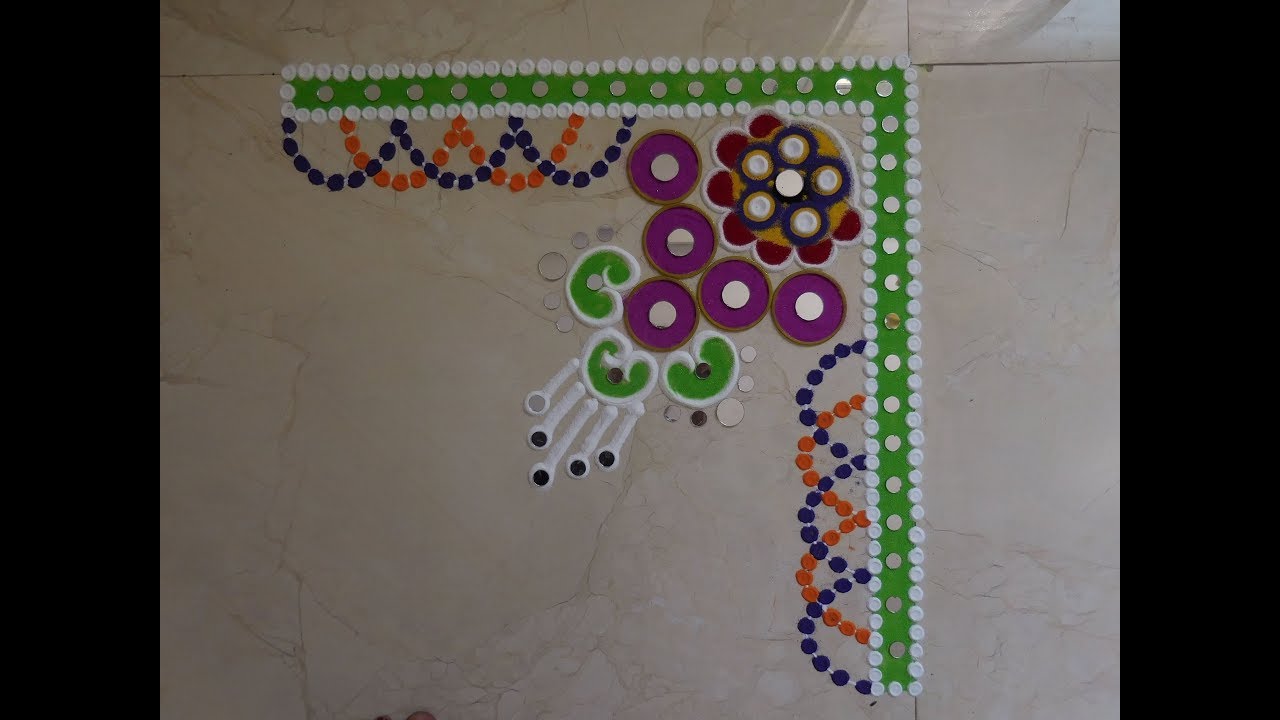 Featured image of post Corner Rangoli Design For Diwali / Keeping a beautiful and colorful rangoli is also a symbol of prosperity.