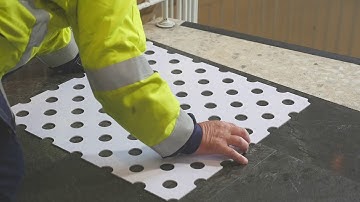 Installing warning/hazard tactile indicators - Smart Tactiles | Lithuanian subtitles