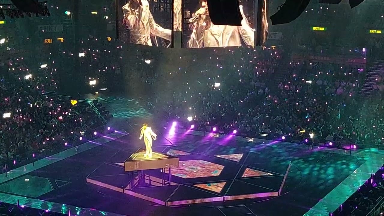 Ian Chan  distance/留一天與你喘息 @MIRRORweare#weare2022 day3