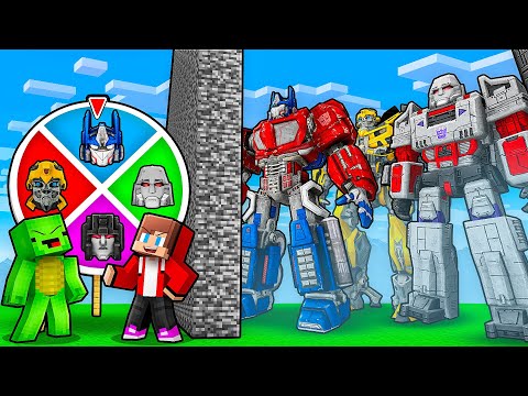 JJ and Mikey: TRANSFORMERS ROULETTE BATTLE in Minecraft - Maizen