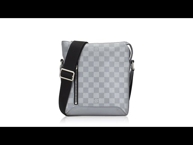 Louis Vuitton Men Damier Infini Discovery Messenger MM Onyx 