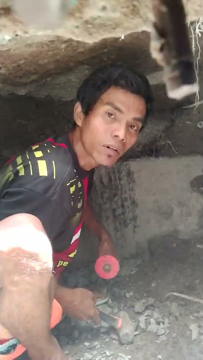 status wa kuli bangunan 1
