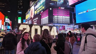 NYC Gears Up for 2024: A Festive Walk from Times Square to Central Park