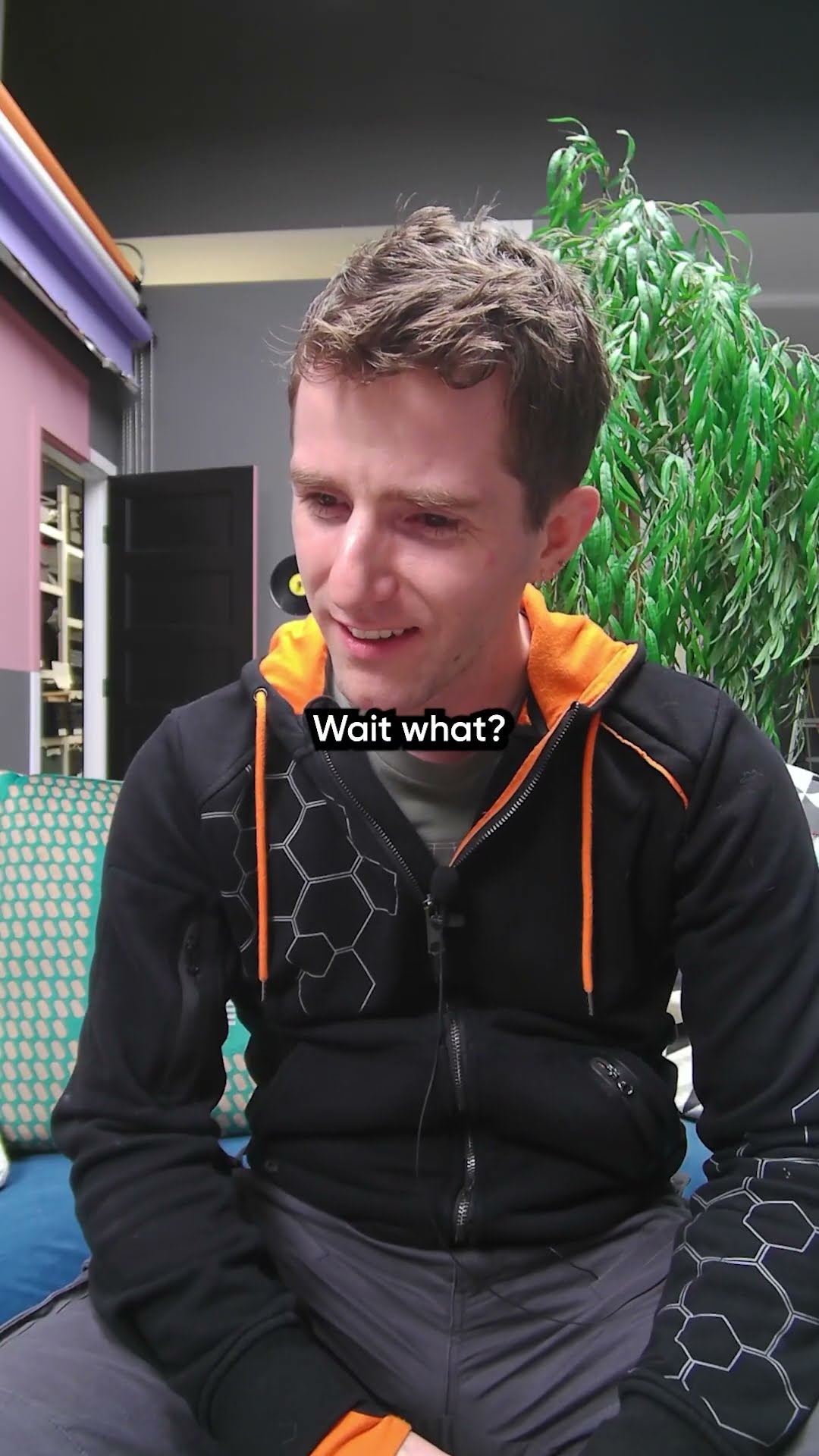 The secret behind Linus' sandals