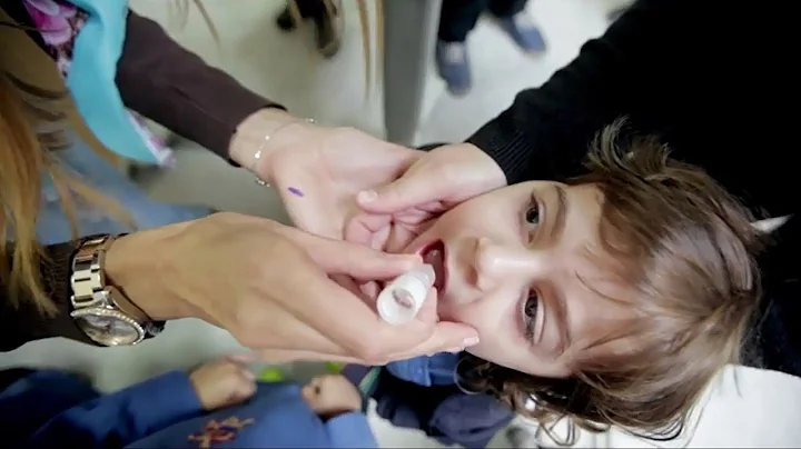 Launching a polio vaccination campaign in Lebanon