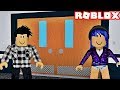 LA PORTE SECRÈTE ! | Roblox Hmm...