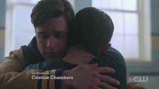 Every Gay Moment in 'Riverdale' Season 2 (Kevin Keller Edition) Every Gay Moment in 'Riverdale' Season 2 (Kevin Keller Edition)