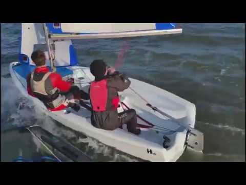 H15 sailing boat