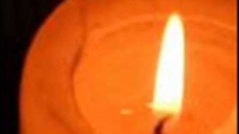 OFFICIAL TWILIGHT SOUNDTRACK-Paramore-decode-LYRICS IN VID!! --HQ---