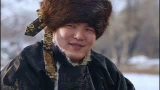 Дархан аварга Н.Батсуурь, улсын арслан Э.Батмагнай. Лапша брэнд