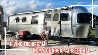 2022 Airstream Classic 33FB Front Bedroom  Fully Loaded with Dry Bath & Remote Work Desk