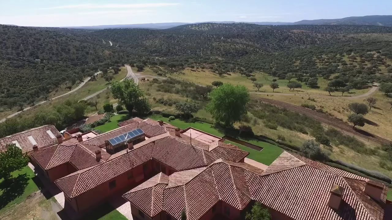 Coto de caza mayor de 839 has. en el Parque Natural de la Sierra de Coto de caza mayor de 839 has. en el Parque Natural de la Sierra de