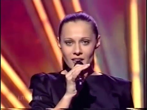 aiste smilgeviciute strazdas