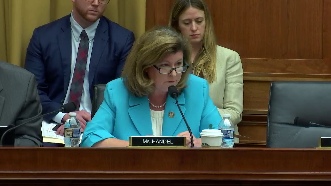 Alabama Attorney General Steve Marshall speaking during a congressional hearing in 2018.