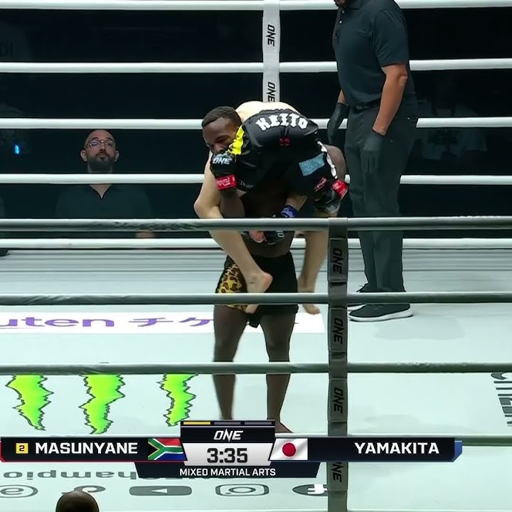 Bokang Masunyane with the SLAM! 🤼