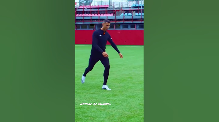 Cristiano Ronaldo tutorial de chute livre 🤯🧠🎯 #shorts