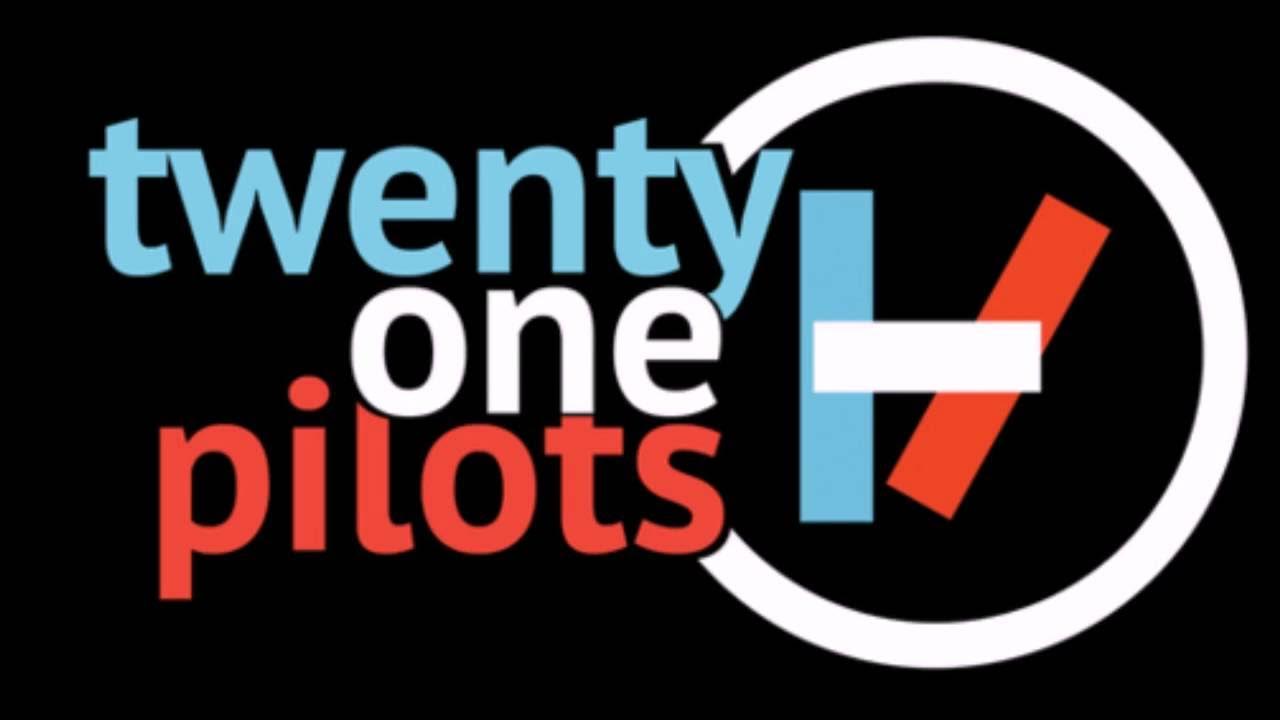 It was in year twenty twenty. Twenty one pilots надпись. логотип твенти ван пилотс. 21 пилот лого. twenty one pilots шрифт.